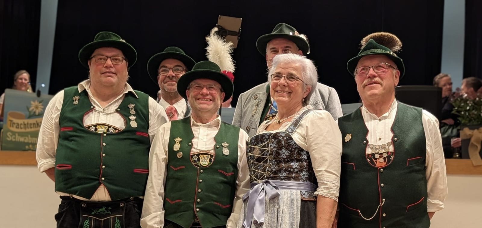 PHOTO 2025 11 23 20 39 54